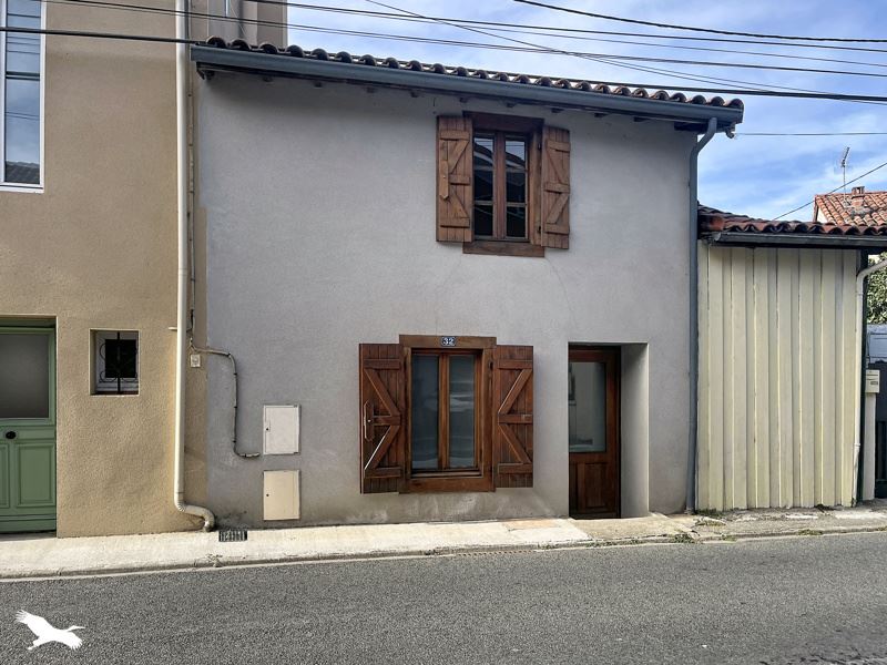 Vente Maison Montréjeau - 3 pièces -67 m² - (31210)