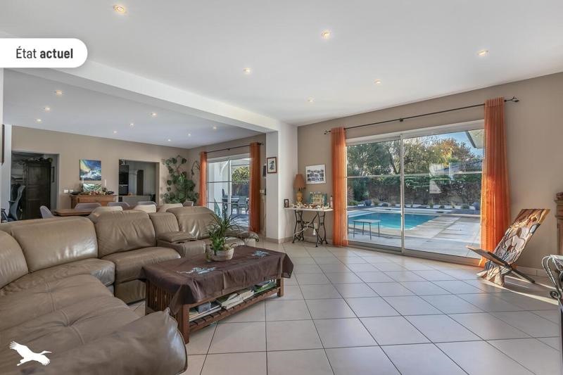 Vente Maison ST JEAN D ILLAC - 6 pièces -187 m² - (33127)