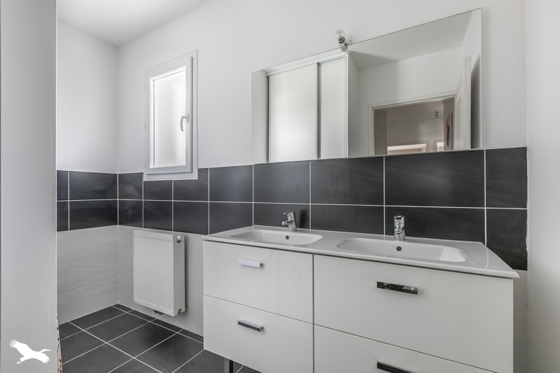 Vente Maison ST JEAN D ILLAC - 4 pièces -90 m² - (33127)