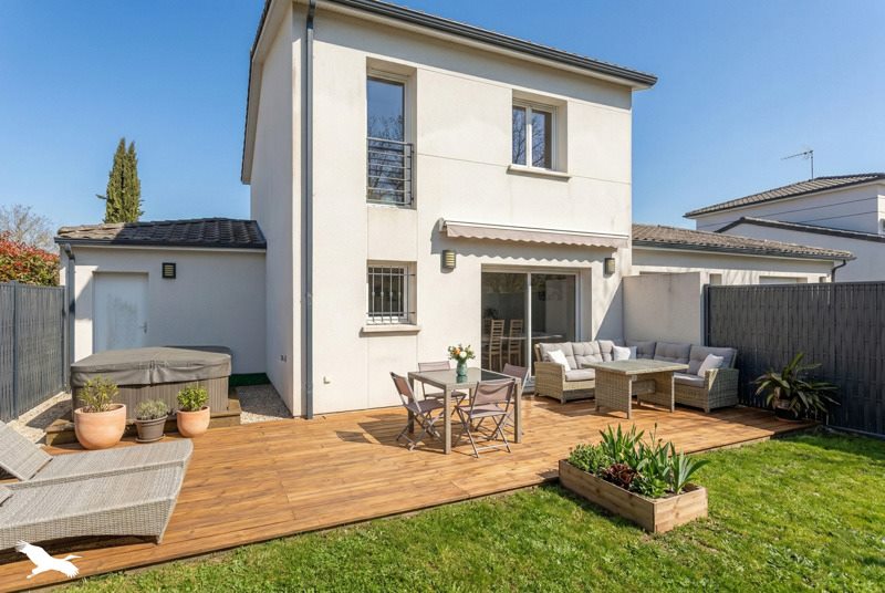 Vente Maison ST JEAN D ILLAC - 4 pièces -90 m² - (33127)