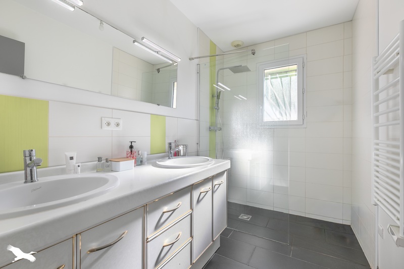 Vente Maison ST JEAN D ILLAC - 4 pièces -81 m² - (33127)