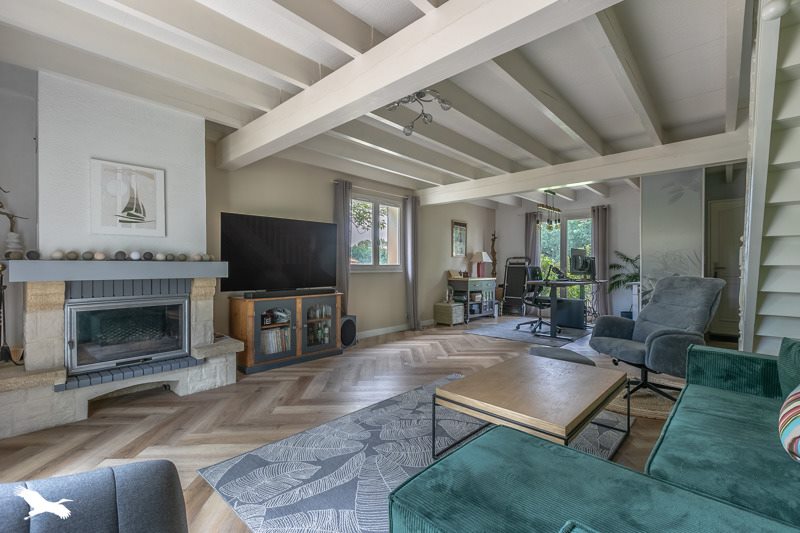 Vente Maison ST JEAN D ILLAC - 5 pièces -119 m² - (33127)