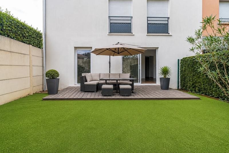 Vente Appartement ST JEAN D ILLAC - 2 pièces -40 m² - (33127)