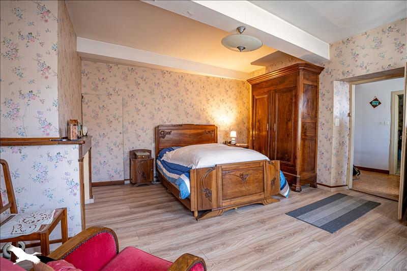 Vente Maison LES CAMMAZES - 5 pièces -161 m² - (81540)