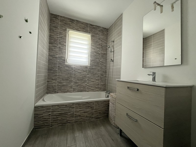 Vente Maison ARBANATS - 4 pièces -100 m² - (33640)