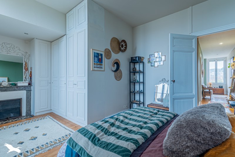 Vente Maison PORTETS - 5 pièces -173 m² - (33640)