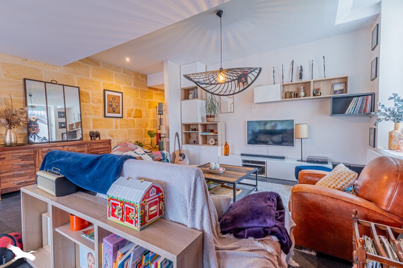 Vente Maison PORTETS - 5 pièces -173 m² - (33640)