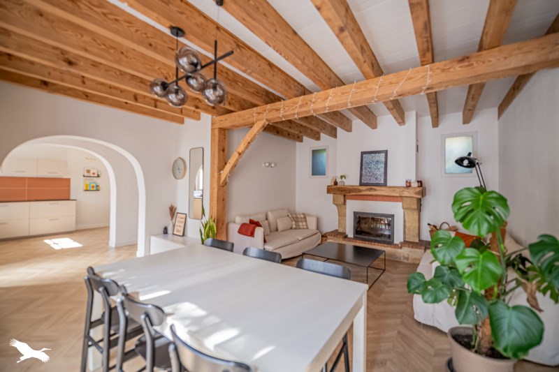 Vente Maison LESTIAC SUR GARONNE - 4 pièces -138 m² - (33550)