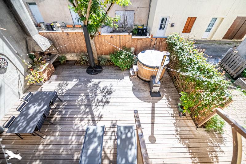 Vente Maison LESTIAC SUR GARONNE - 4 pièces -138 m² - (33550)