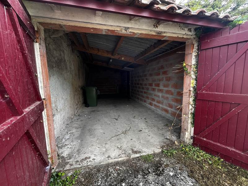Vente Immeuble PORTETS - -  380 m² - (33640)