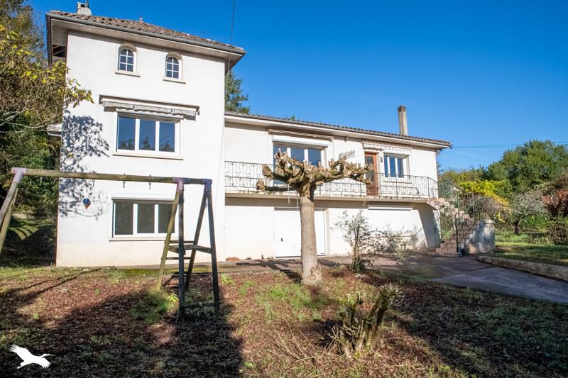 Vente Maison LE TOURNE - 7 pièces -178 m² - (33550)
