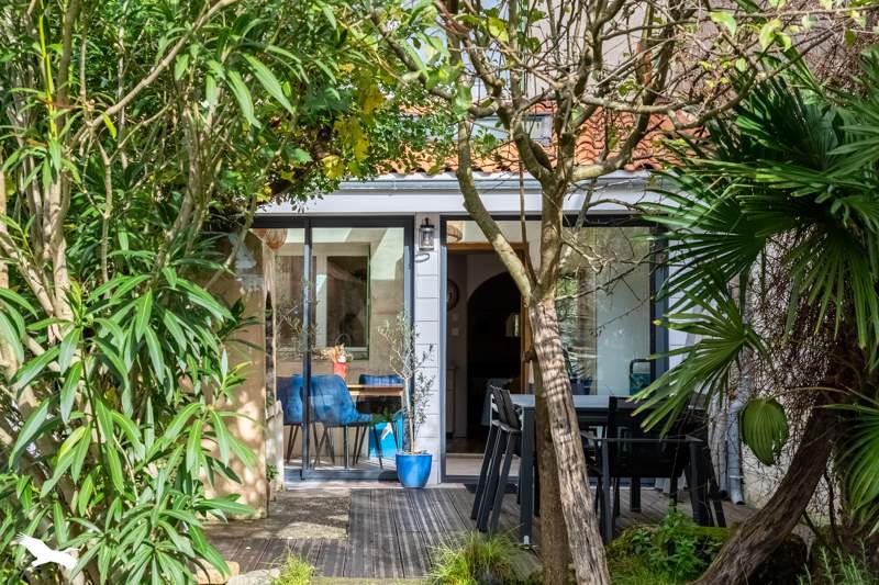 Vente Maison LE TOURNE - 5 pièces -95 m² - (33550)