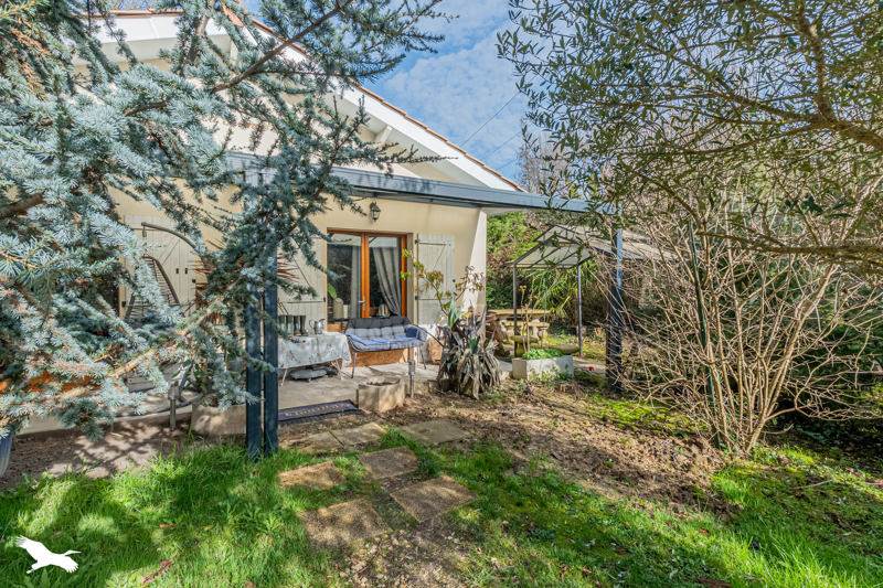 Vente Maison LANGOIRAN - 3 pièces -67 m² - (33550)