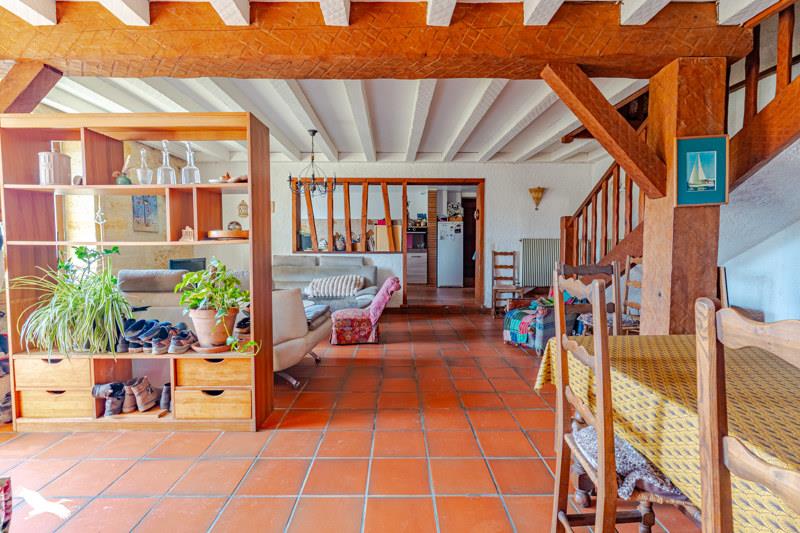 Vente Maison LE TOURNE - 6 pièces -152 m² - (33550)