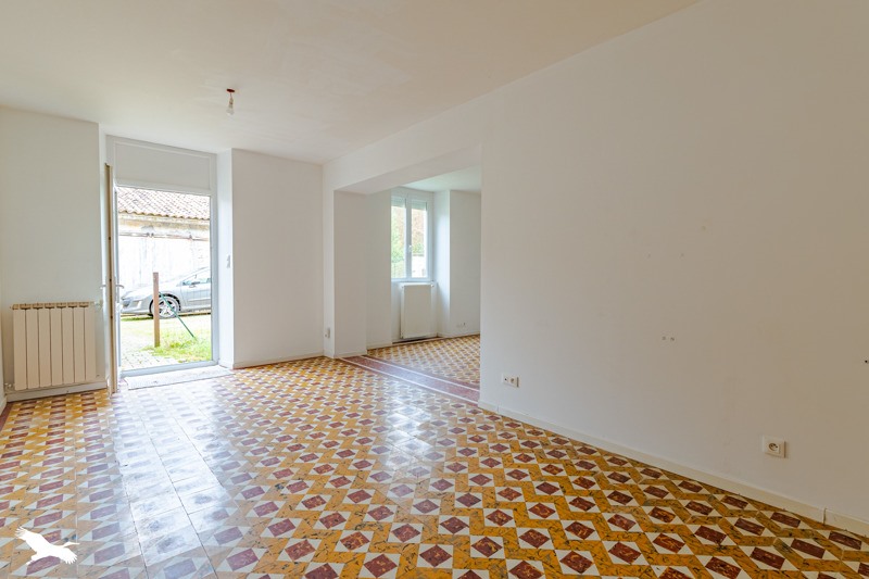 Vente Maison PAILLET - 8 pièces -211 m² - (33550)