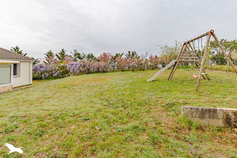 Vente Maison LANGOIRAN - 5 pièces -109 m² - (33550)