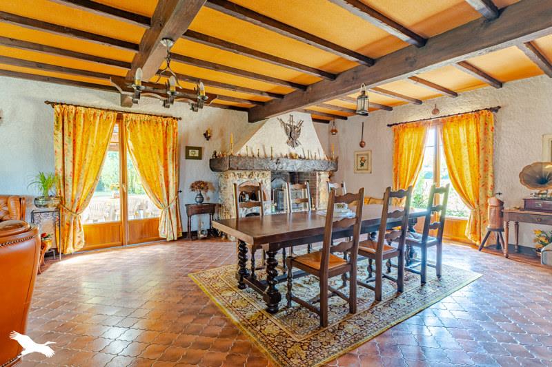 Vente Maison PORTETS - 4 pièces -117 m² - (33640)