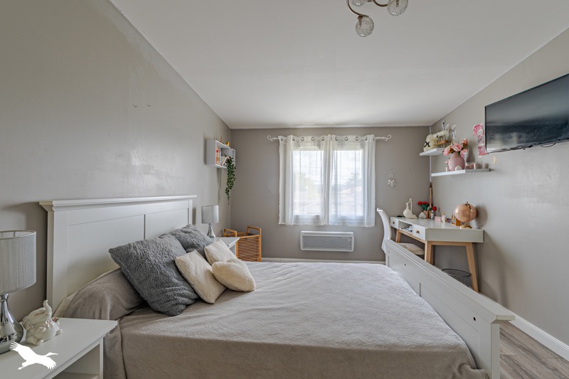 Vente Maison VIRELADE - 6 pièces -135 m² - (33720)