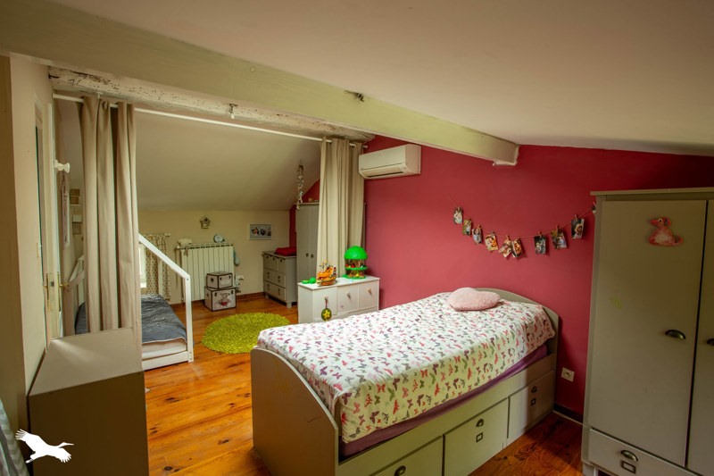 Vente Maison LE TOURNE - 6 pièces -180 m² - (33550)