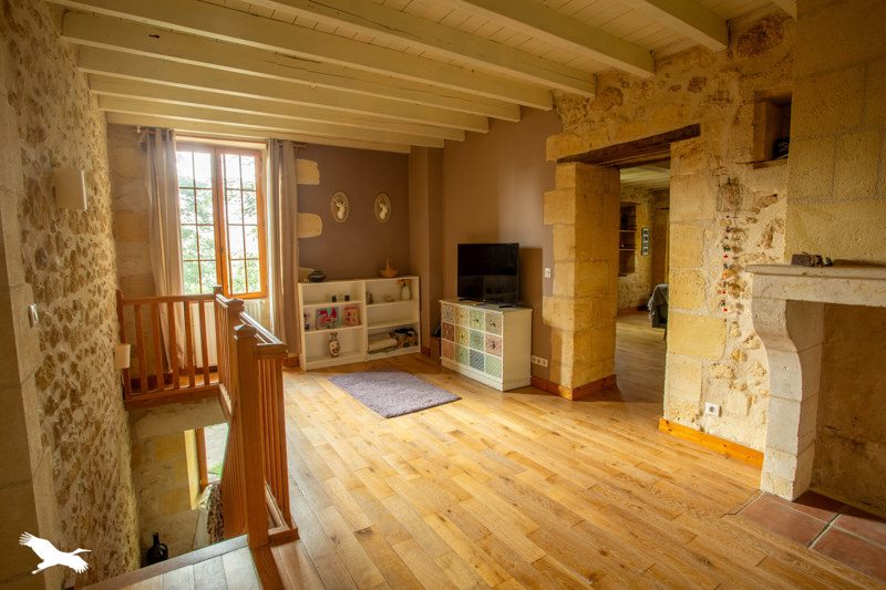Vente Maison LE TOURNE - 6 pièces -180 m² - (33550)