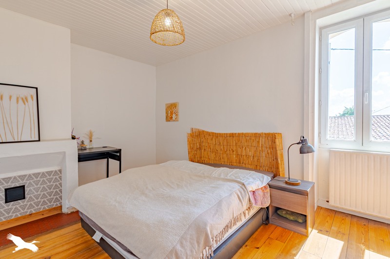 Vente Maison LESTIAC SUR GARONNE - 3 pièces -105 m² - (33550)