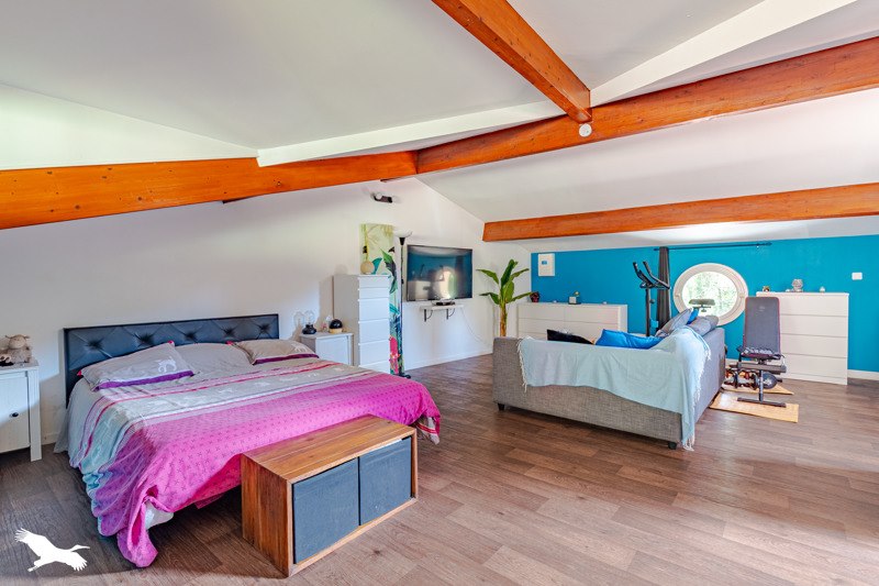 Vente Maison Tabanac - 8 pièces -230 m² - (33550)