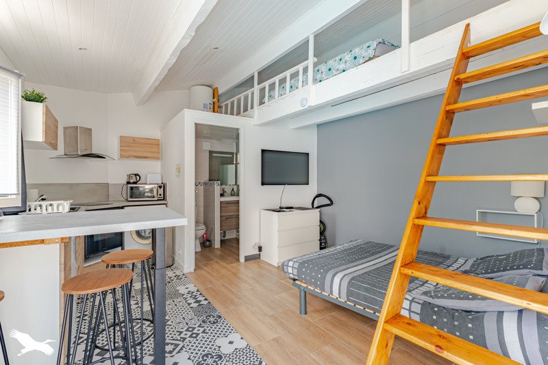 Vente Maison Tabanac - 8 pièces -230 m² - (33550)