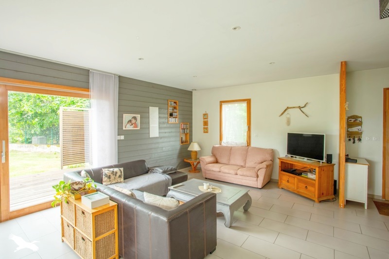 Vente Maison LANGOIRAN - 5 pièces -130 m² - (33550)