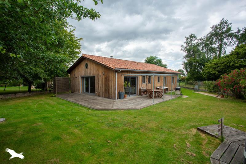 Vente Maison LANGOIRAN - 5 pièces -130 m² - (33550)