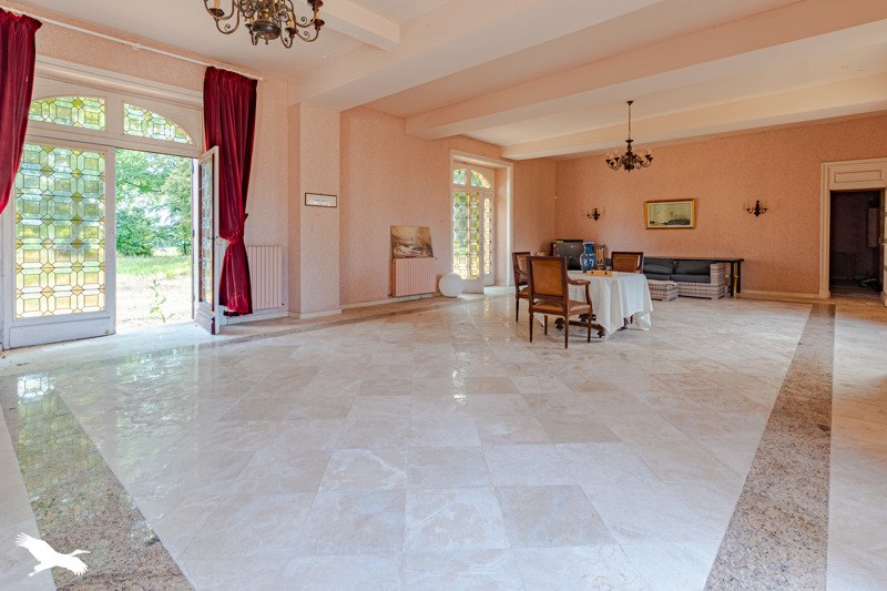 Vente Château CAPIAN - 10 pièces -490 m² - (33550)