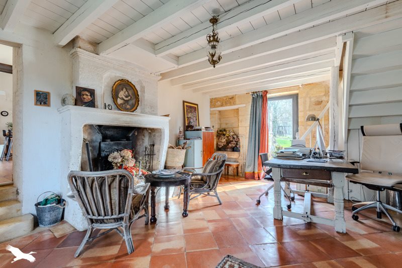 Vente Maison HAUX - 12 pièces -280 m² - (33550)