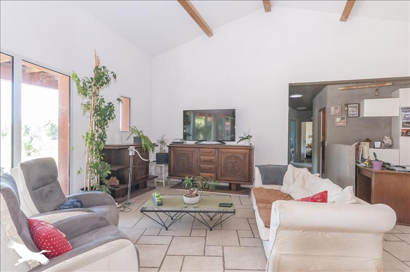 Vente Maison POUSSAN - 6 pièces -155 m² - (34560)