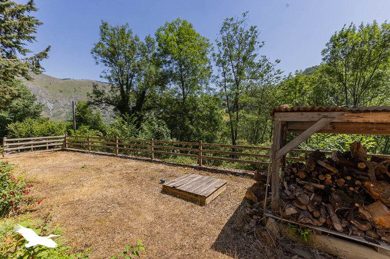 Vente Grange CAMPAN - 4 pièces -200 m² - (65710)