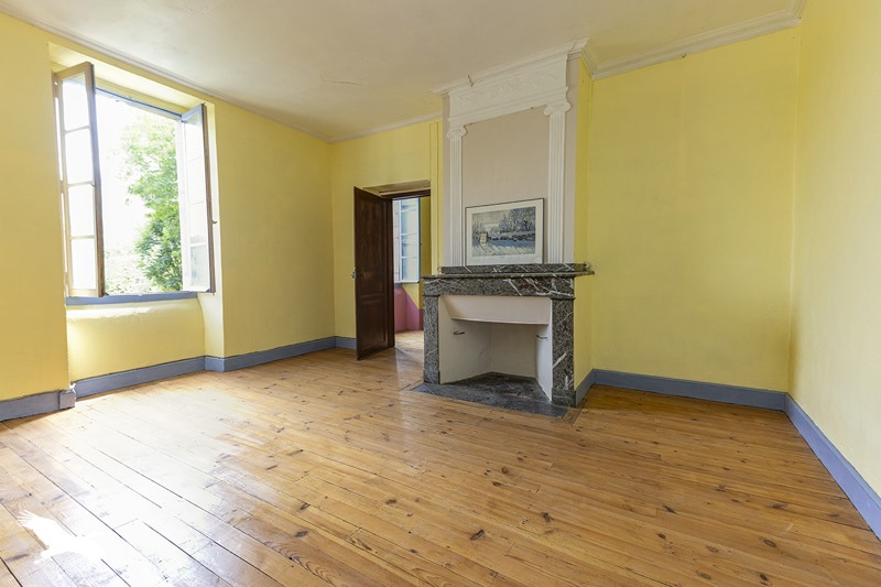 Vente Maison Beaudéan - 6 pièces -150 m² - (65710)