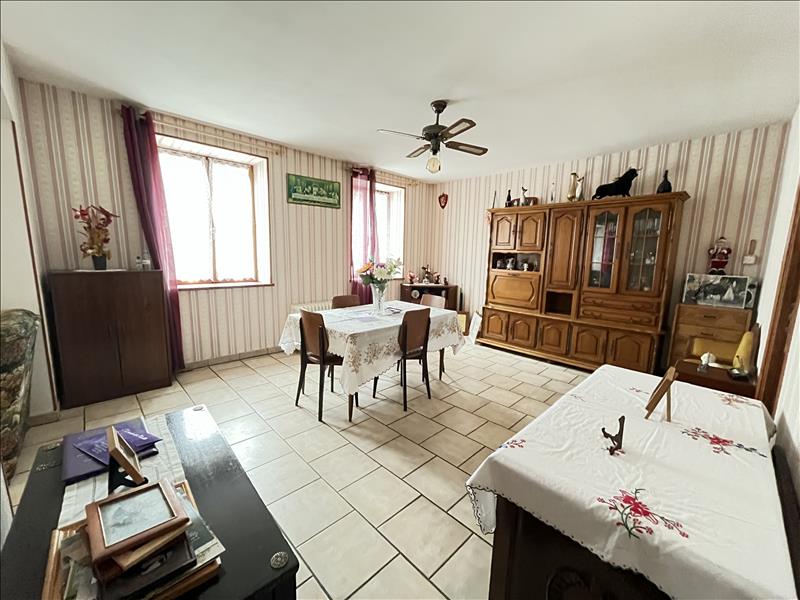 Vente Maison MEHUN SUR YEVRE - 5 pièces -92 m² - (18500)