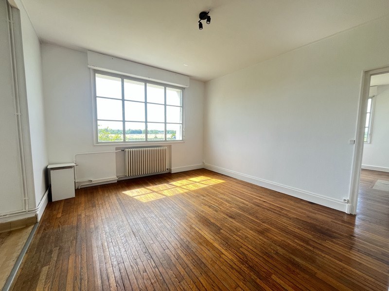 Vente Appartement ALLOUIS - 4 pièces -78 m² - (18500)