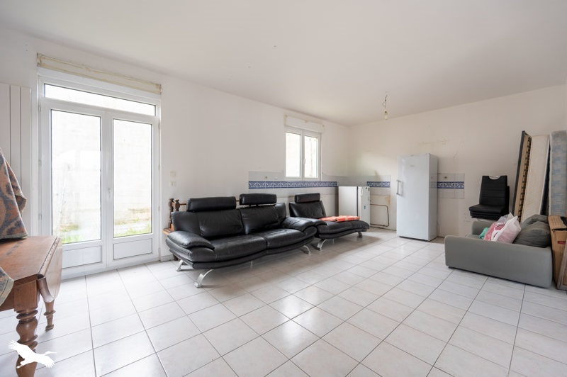 Vente Maison ALLOUIS - 7 pièces -155 m² - (18500)