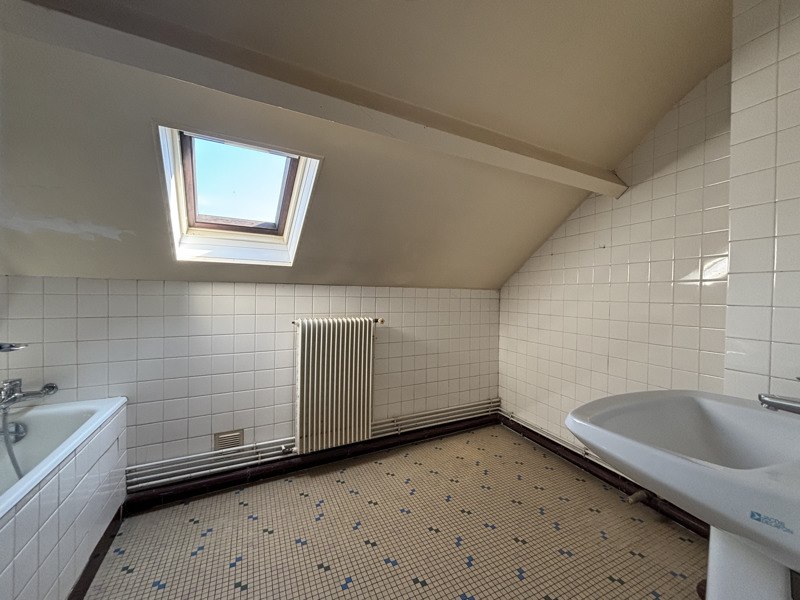 Vente Maison MEHUN SUR YEVRE - 5 pièces -140 m² - (18500)