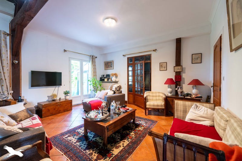 Vente Maison MEHUN SUR YEVRE - 7 pièces -166 m² - (18500)