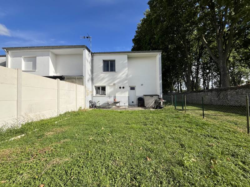 Vente Maison MEHUN SUR YEVRE - 5 pièces -79 m² - (18500)