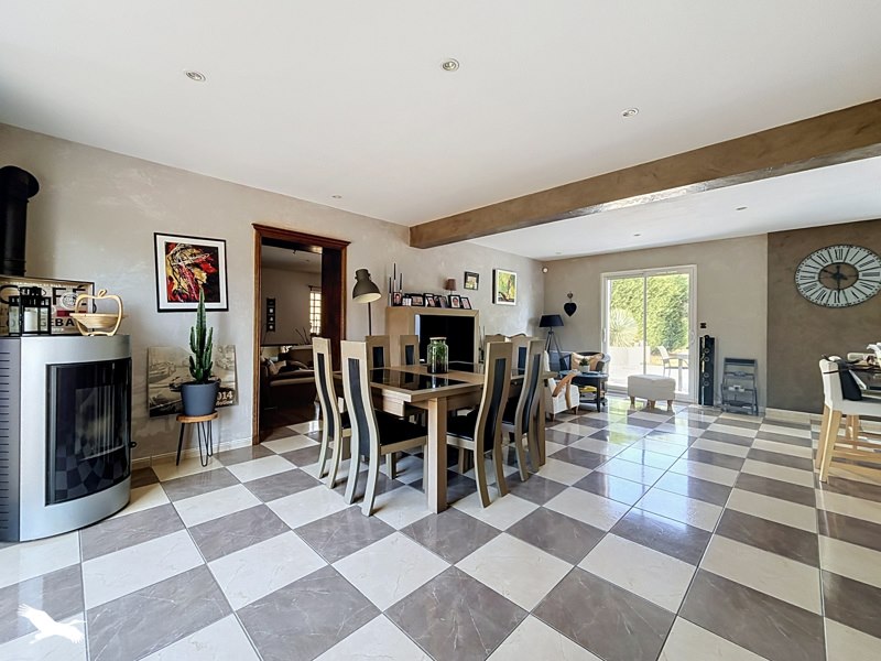 Vente Maison MEHUN SUR YEVRE - 8 pièces -218 m² - (18500)
