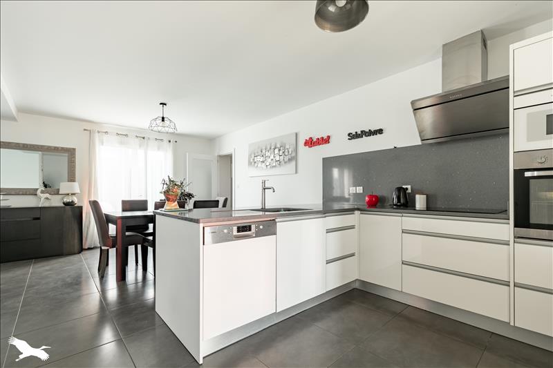 Vente Maison BEYCHAC ET CAILLAU - 7 pièces -177 m² - (33750)