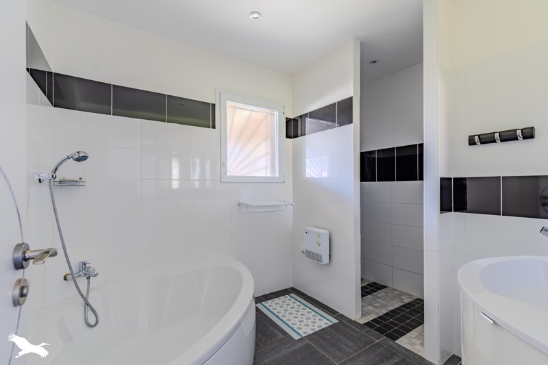 Vente Maison BEYCHAC ET CAILLAU - 5 pièces -130 m² - (33750)