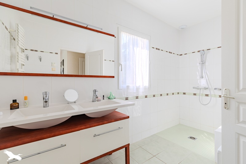 Vente Maison POMPIGNAC - 6 pièces -156 m² - (33370)