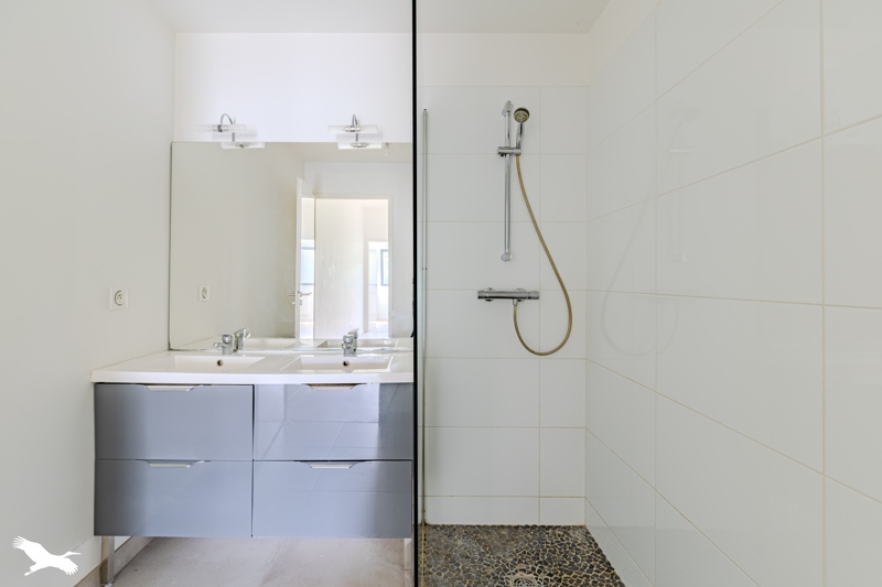 Vente Appartement POMPIGNAC - 3 pièces -66 m² - (33370)