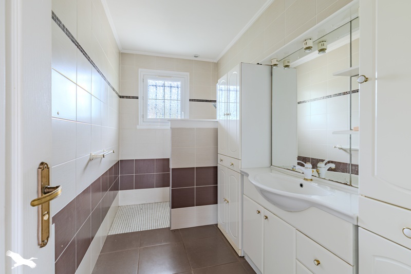Vente Maison POMPIGNAC - 4 pièces -94 m² - (33370)