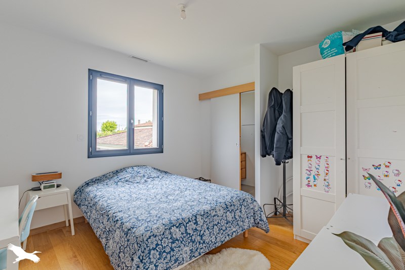 Vente Maison BEYCHAC ET CAILLAU - 6 pièces -134 m² - (33750)