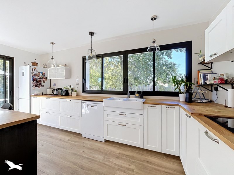 Vente Maison Sallebœuf - 4 pièces -101 m² - (33370)