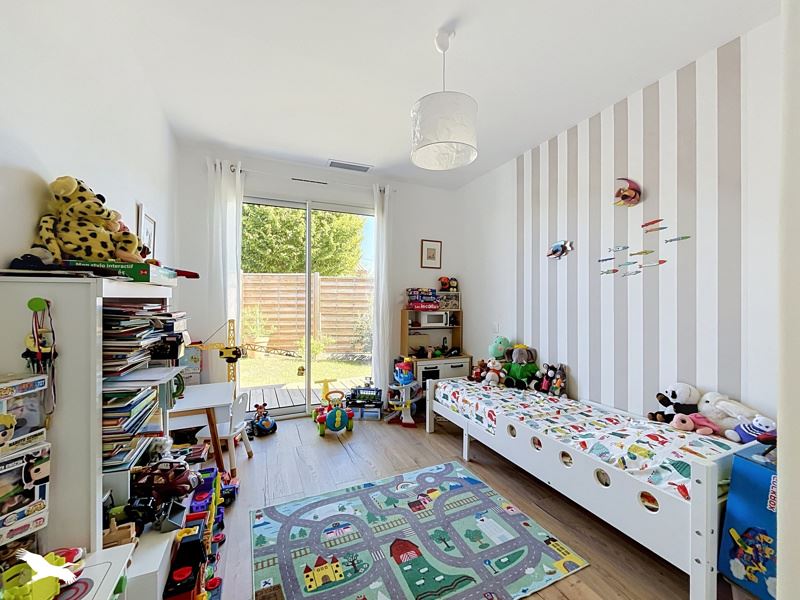 Vente Maison Sallebœuf - 4 pièces -101 m² - (33370)