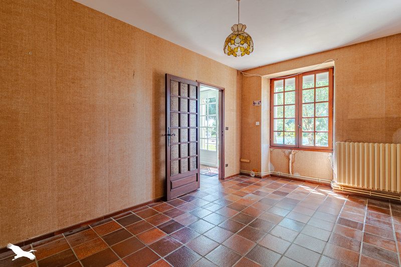 Vente Maison ST GERMAIN DU PUCH - 10 pièces -335 m² - (33750)
